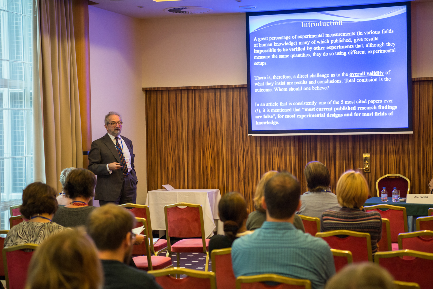 Photo of Parallel Sessions – Atrium – 28-09-2017